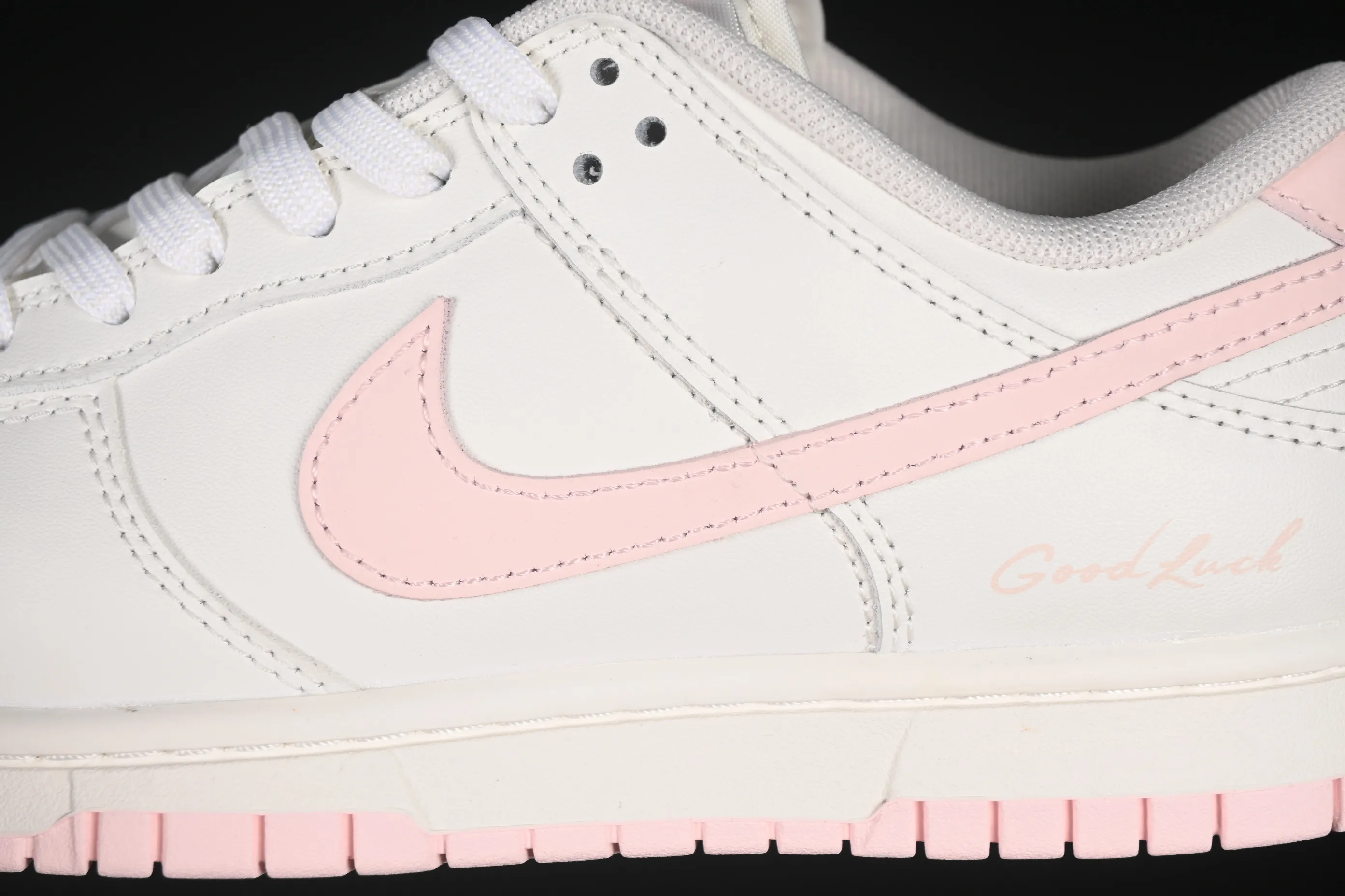 All Categories Nk SB Dunk Series Nk SB Dunk Low Low-top sneakers Nike SB Dunk Low "Just Do It" Anniversary high-end custom low-top casual sneakers WP0510-068